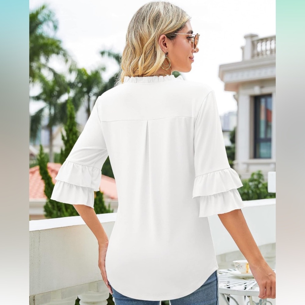 3/4 Bell Sleeve V-neck Top  White Medium - NWT - Picture 3 of 7